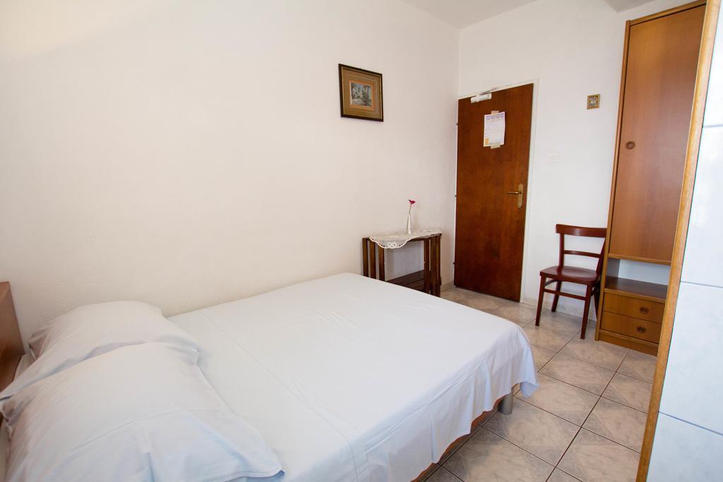 Apartments Bartul Sućuraj Exterior foto